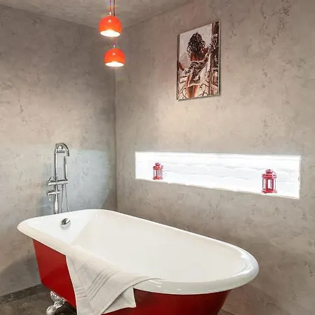 Art незабываемый * リヴィウ